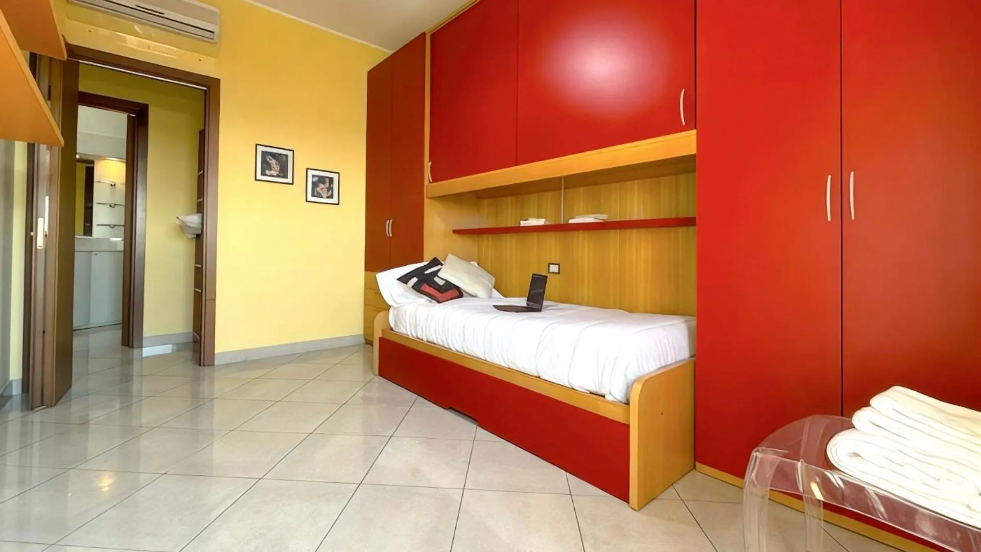 Homeby, Casa Cartesio Μιλάνο Ιταλία