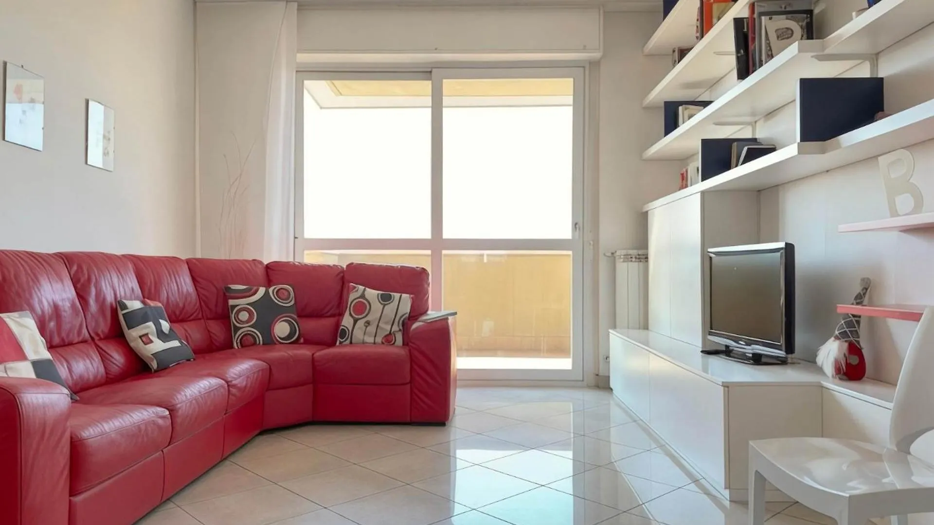 Homeby, Casa Cartesio Μιλάνο